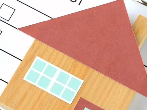 House on a checklist board